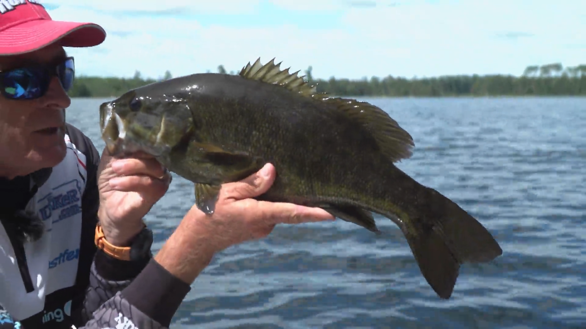 Topwater Smallmouth Bass episode thumbnail