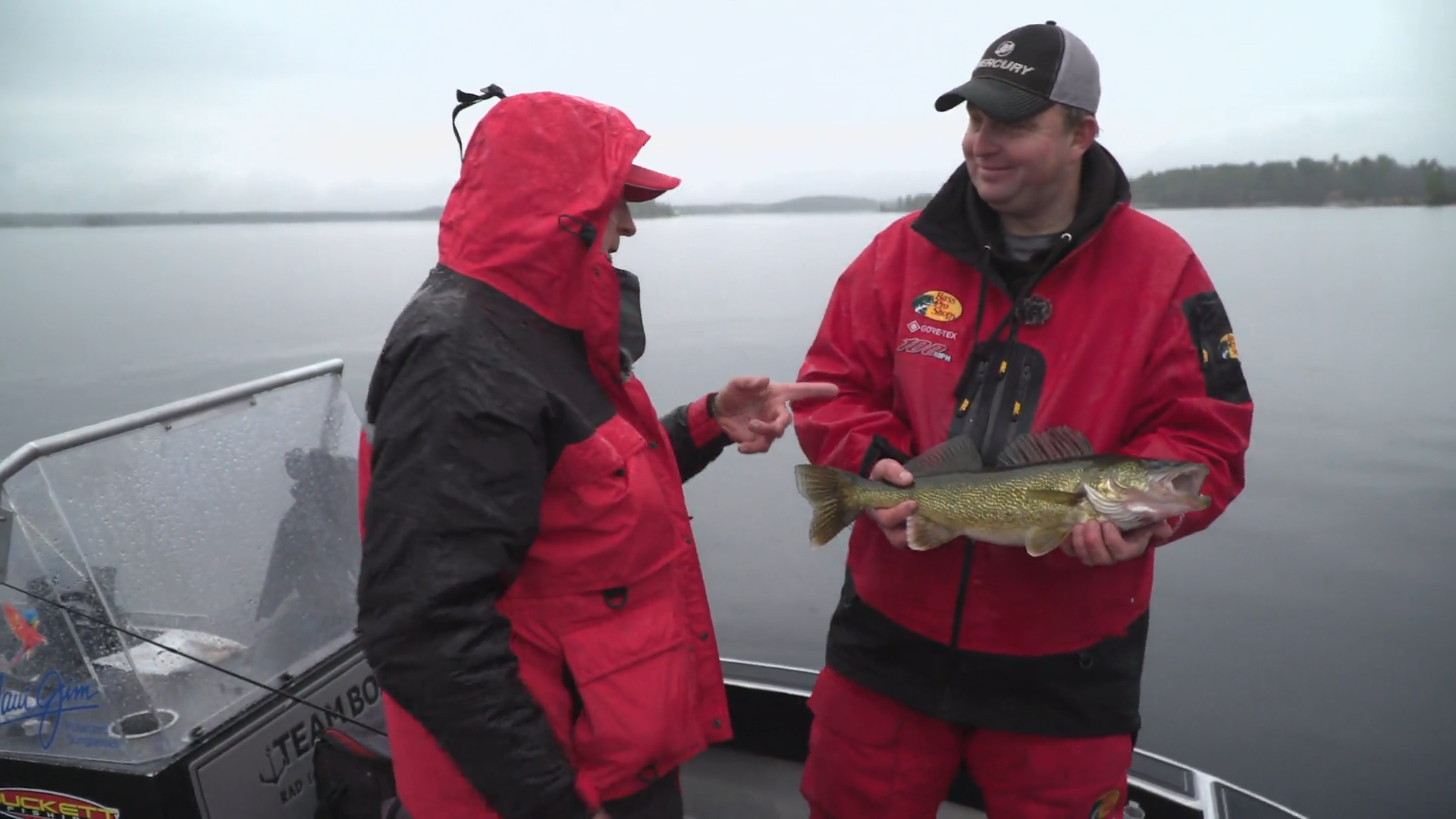 Fall Walleye, Pike & Bass episode thumbnail
