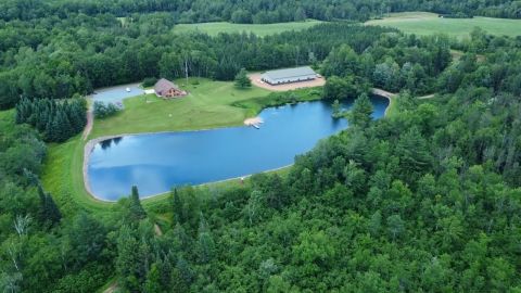 Whitetail Paradise episode thumbnail