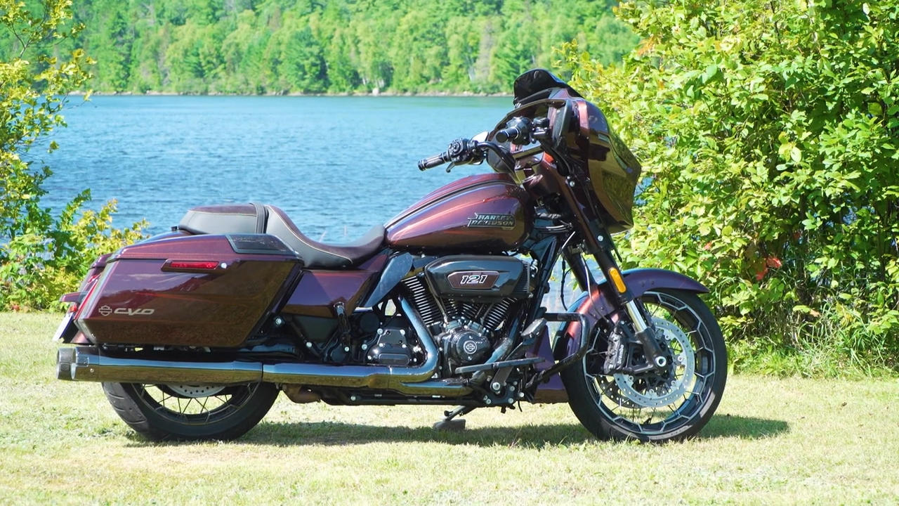 Crystal Blue Persuasion episode thumbnail