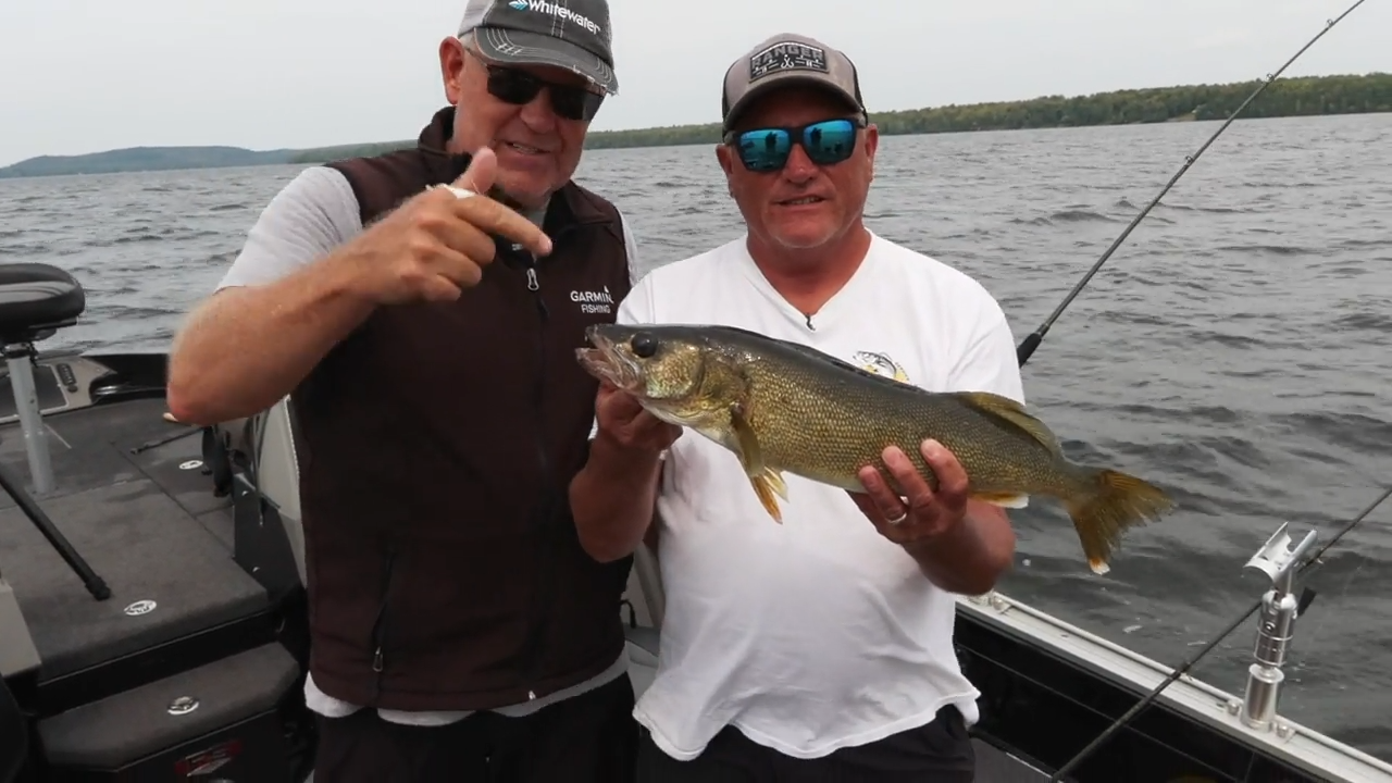 Gogebic Walleye with Tim Long episode thumbnail