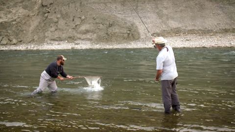 Treasure Hunters episode thumbnail