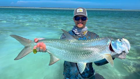 Fly Fishing Cuba with Friends episode thumbnail