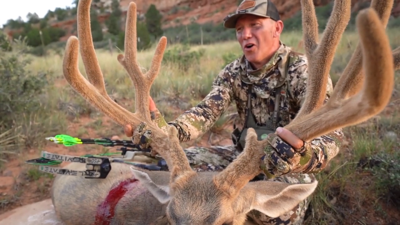 The Challenge of Archery Whitetails episode thumbnail