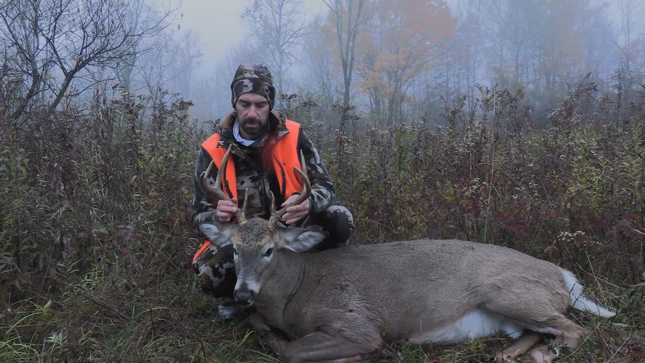 Salmon on Lac Ontario and Deer Hunt in Quebec episode thumbnail
