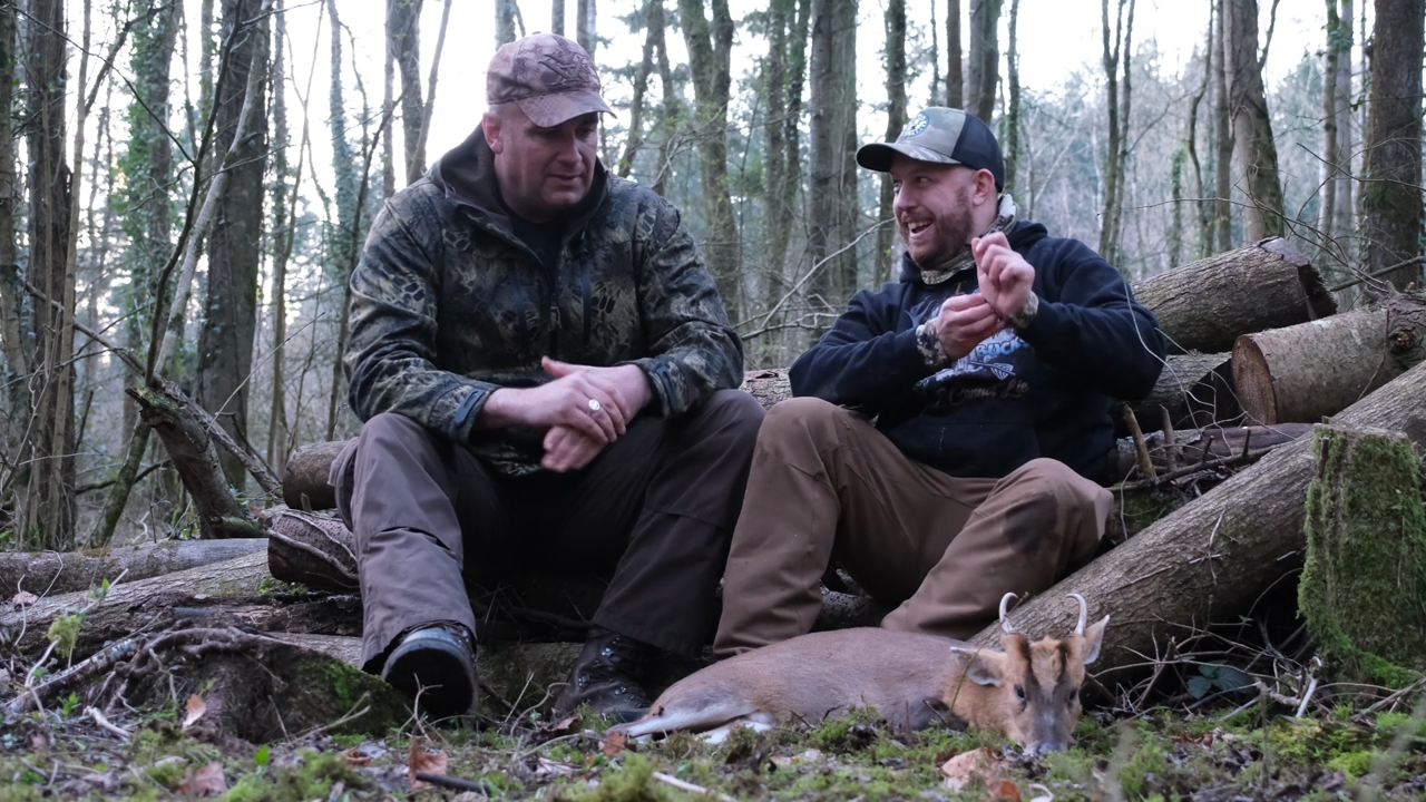 Muntjac Hunting in the UK episode thumbnail