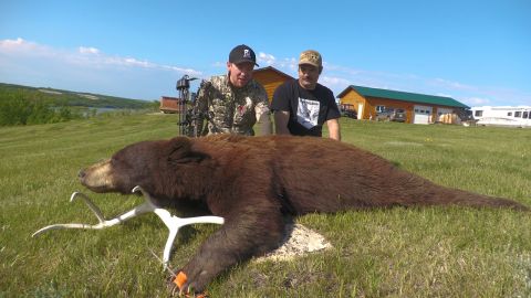 North Sask Huntin': Saskatchewan Black Bears episode thumbnail