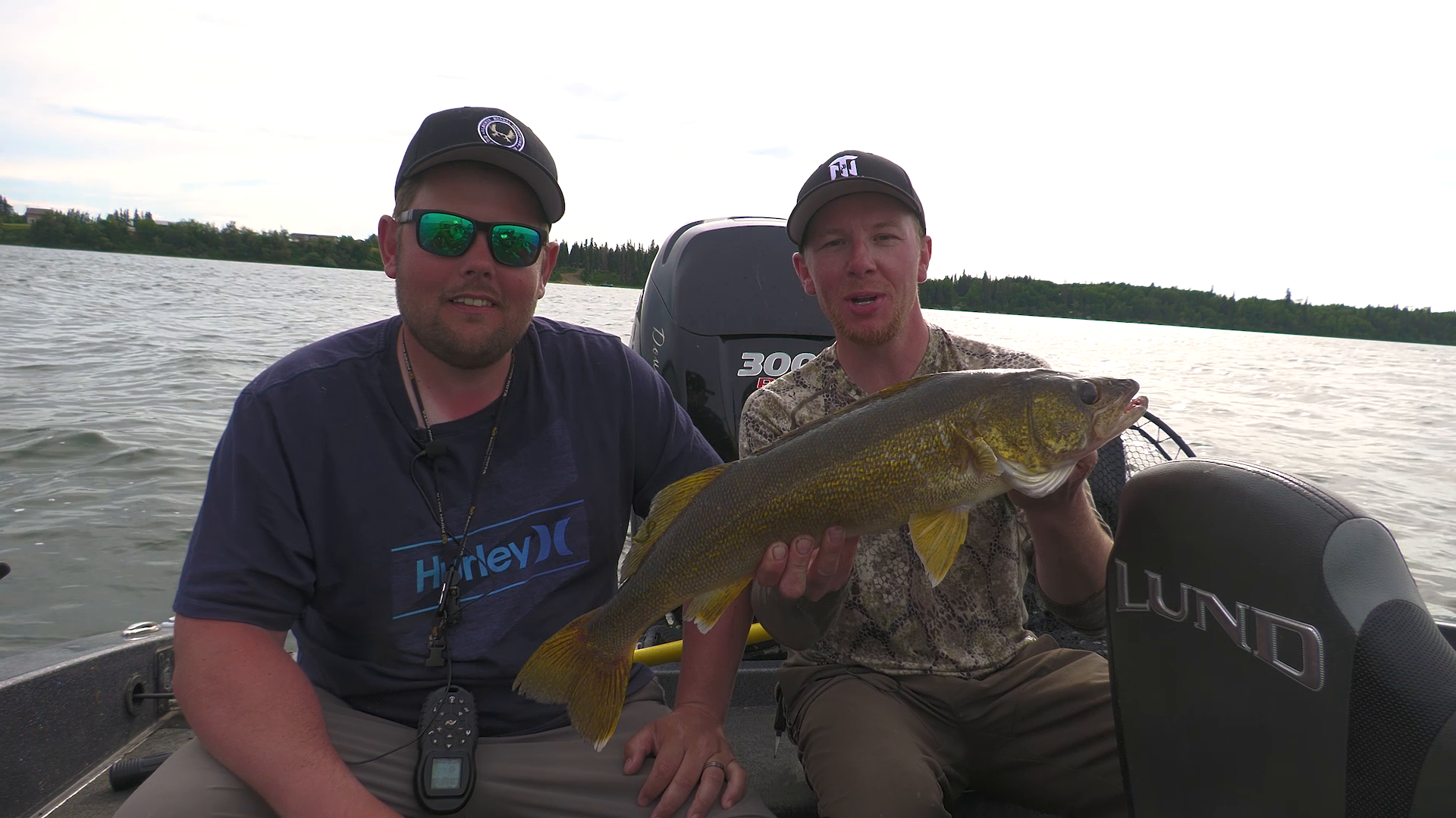 Valleye Ghosts: Alberta Elk And Mule Deer episode thumbnail