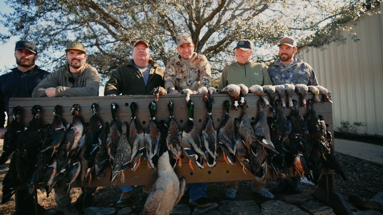 Arkansas Duck Dash episode thumbnail