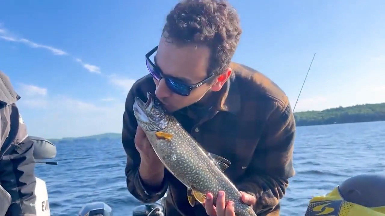 Fishing for Muskoka Lakes Lake Trout episode thumbnail