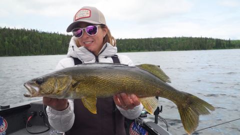Swimming Leeches for Walleyes episode thumbnail
