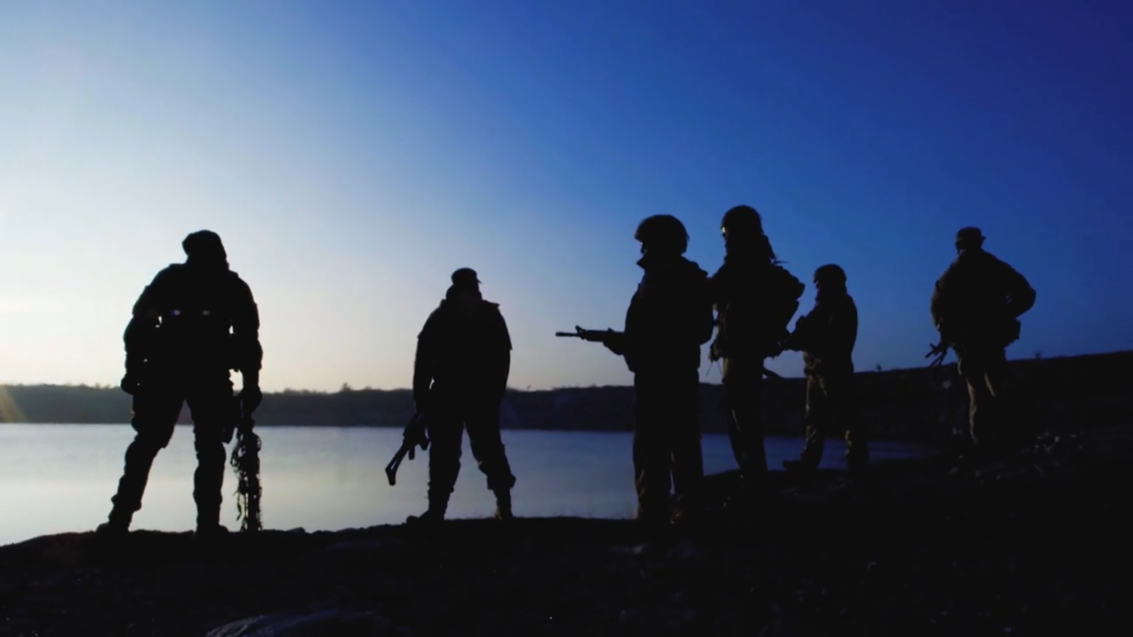 Heroes of the High Road episode thumbnail