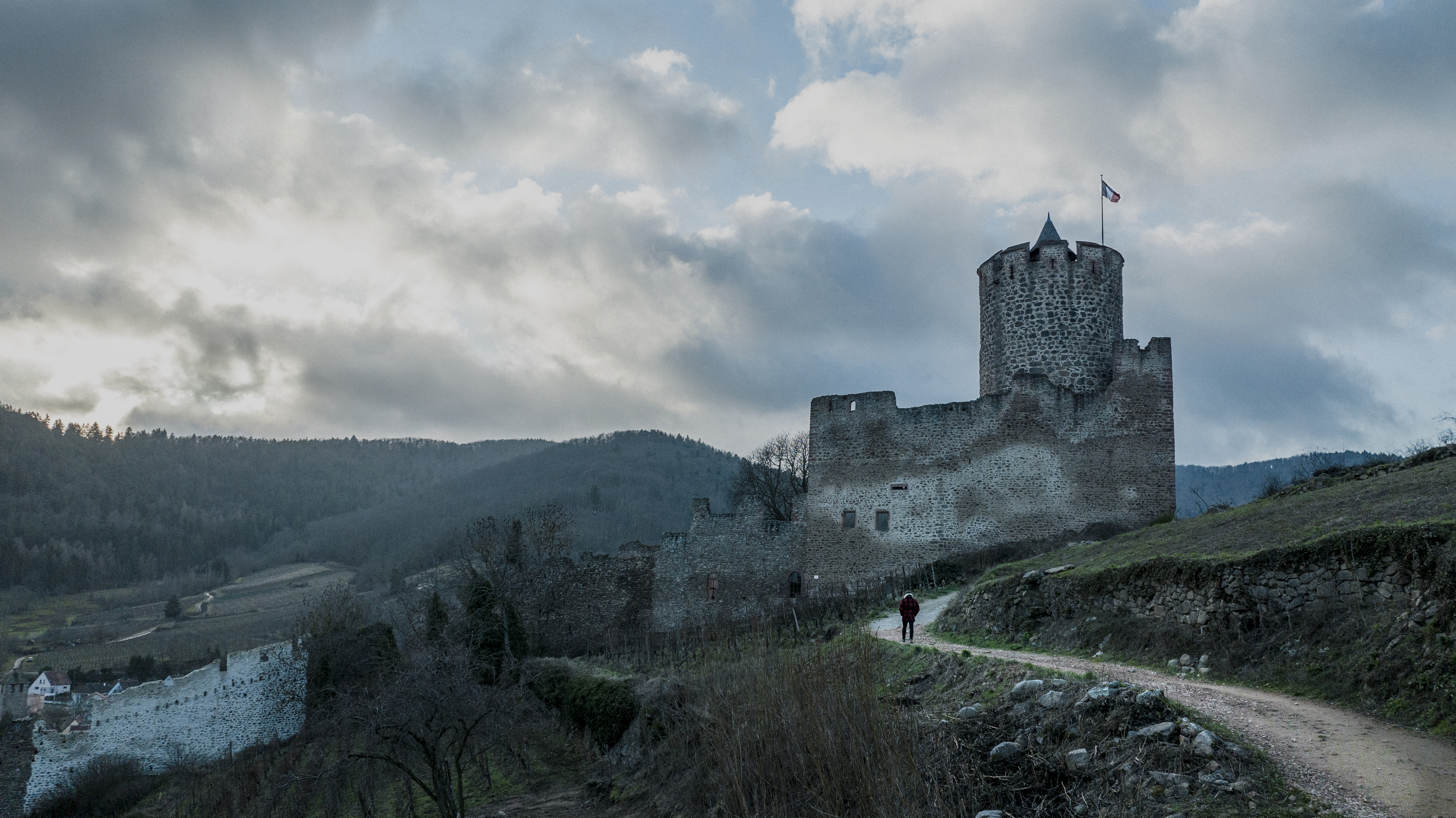 Driven Hunt, France episode thumbnail