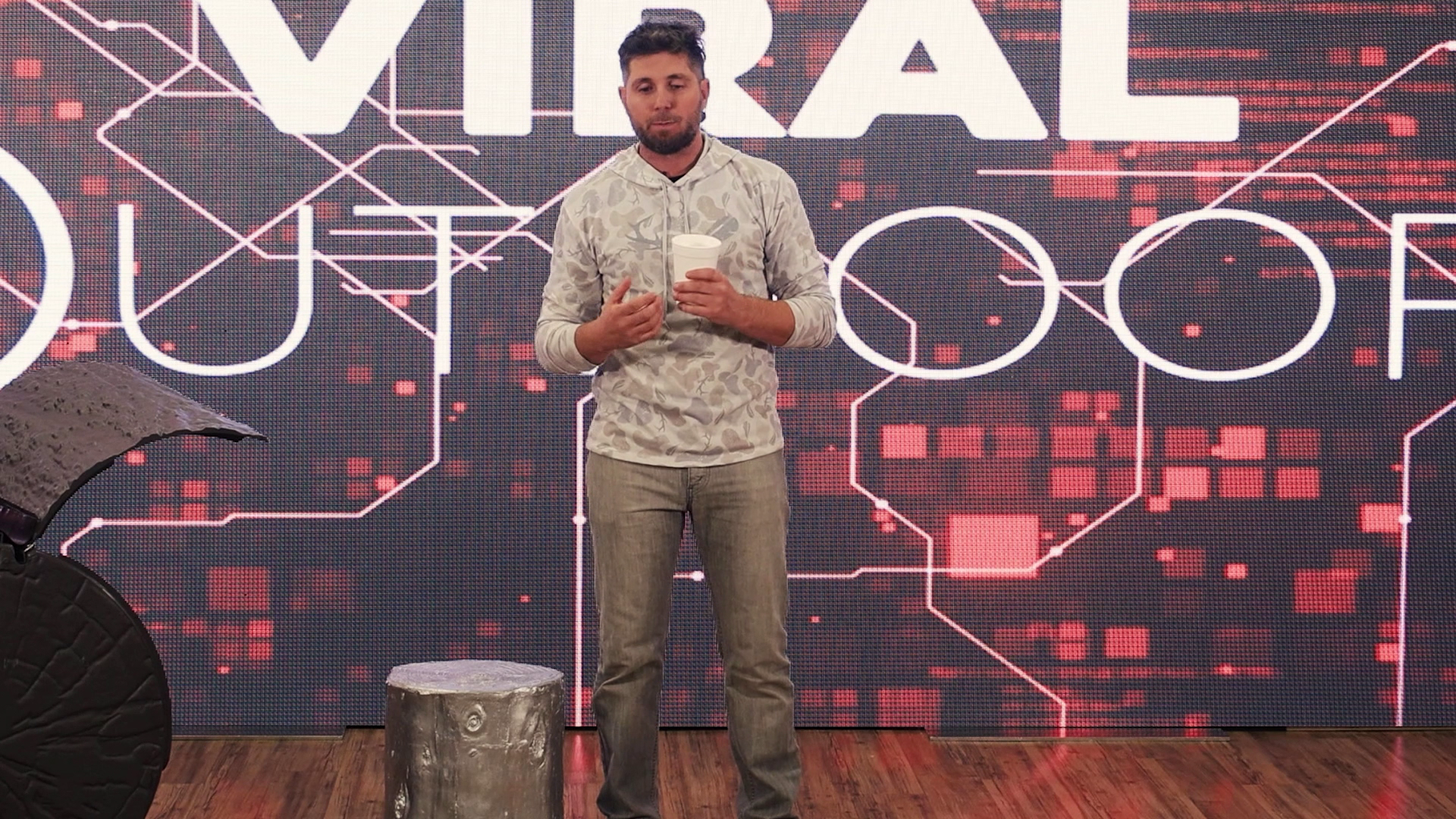 Matt Busbice’s Start in Viral Hunting episode thumbnail