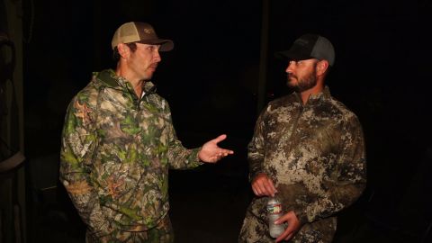 Whitetail Hunts at Deer Camp episode thumbnail